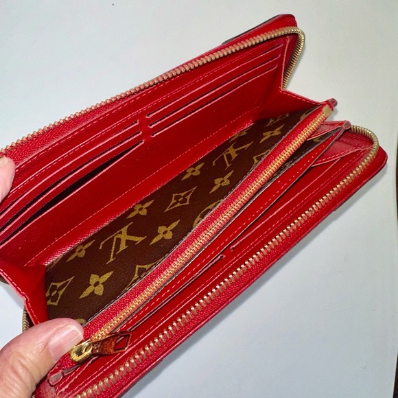 Louis Vuitton Brown and Red Wallet - Picture 7 of 10